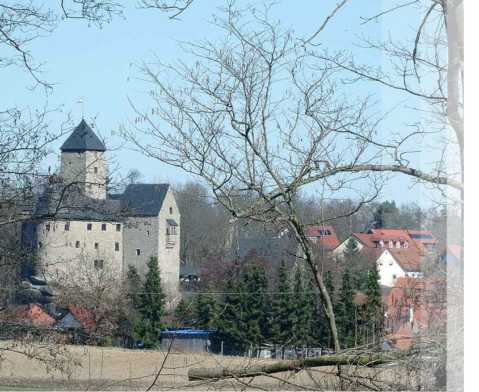 Burg Falkenberg die Fahne des Markts Falkenberg Burg Falkenberg